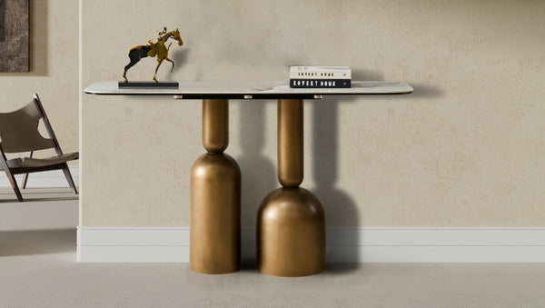 How to Style Hallway Tables For a Lasting First Impression