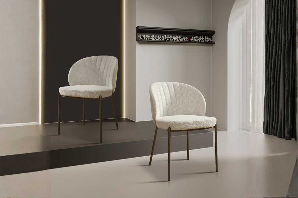 How to Pair Bouclé Dining Chairs with Your Dining Table