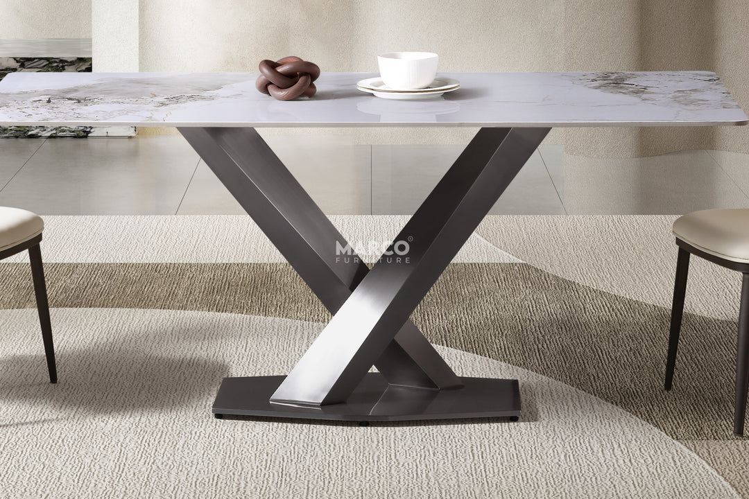 Harvey Ceramic Dining Table (Black)