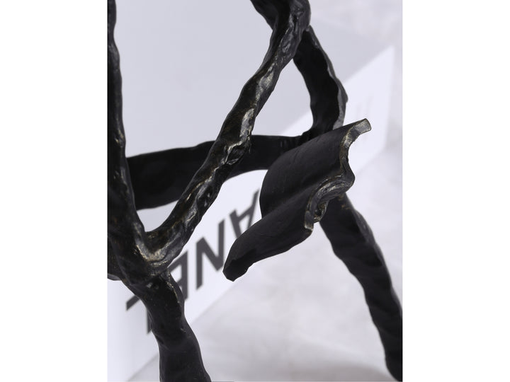 Nora Decorative Figurine – Modern Reading Sculpture