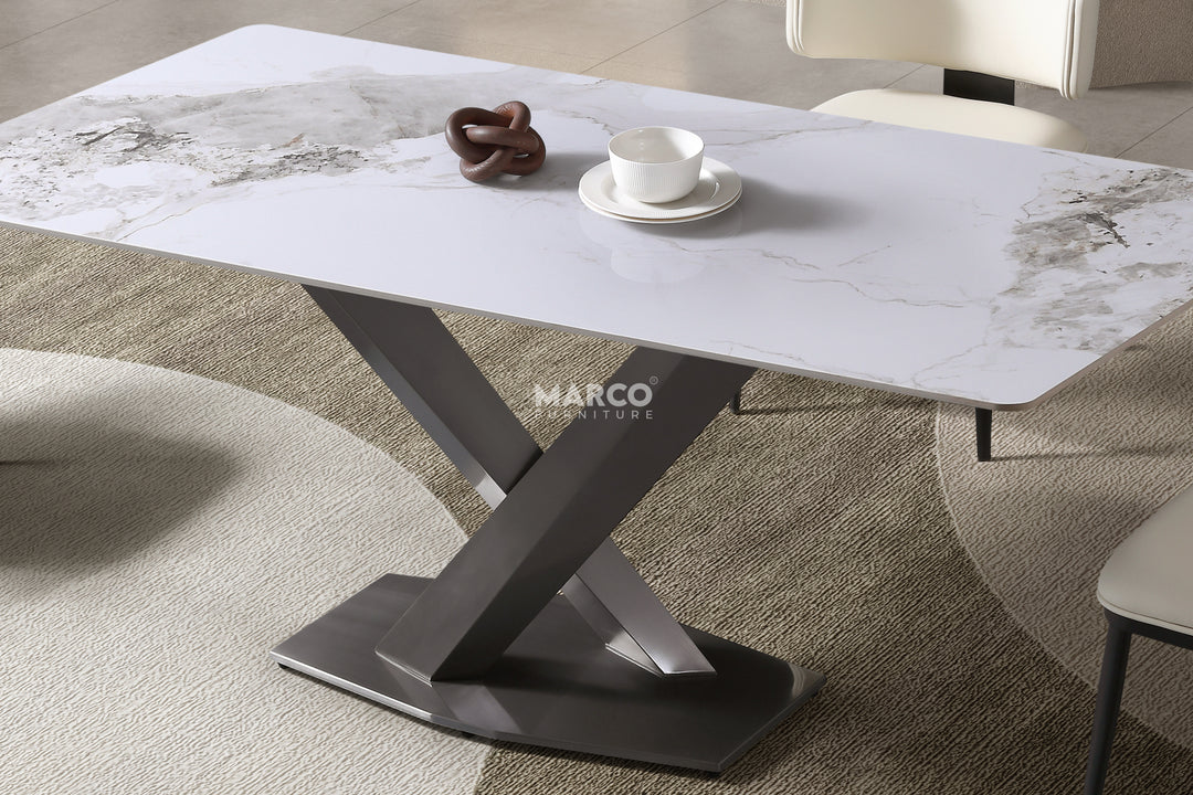 Harvey Ceramic Dining Table (Black)