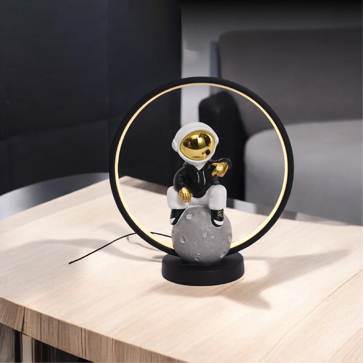 Astronaut LED Ring Lamp