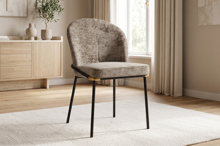 Cooper Boucle Dining Chair – Plush Upholstery with Gold Details