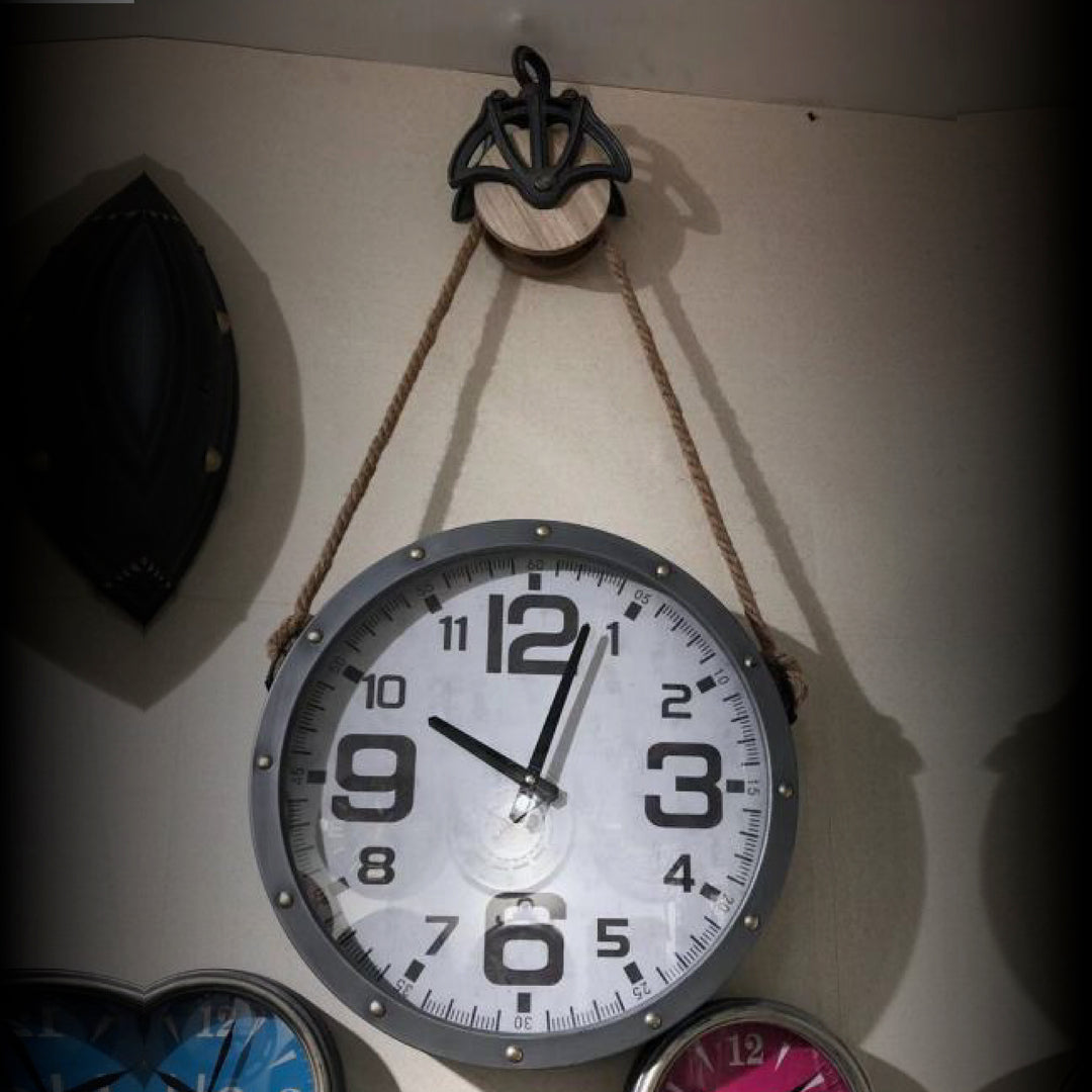 Early Settler Rope Hanging Wall Clock (90 cm)