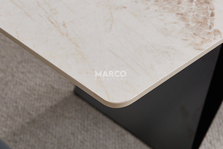 Geneva Cattelan Style Dining Table