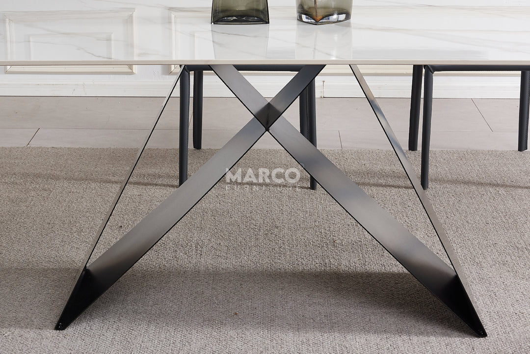 Geneva Cattelan Style Dining Table