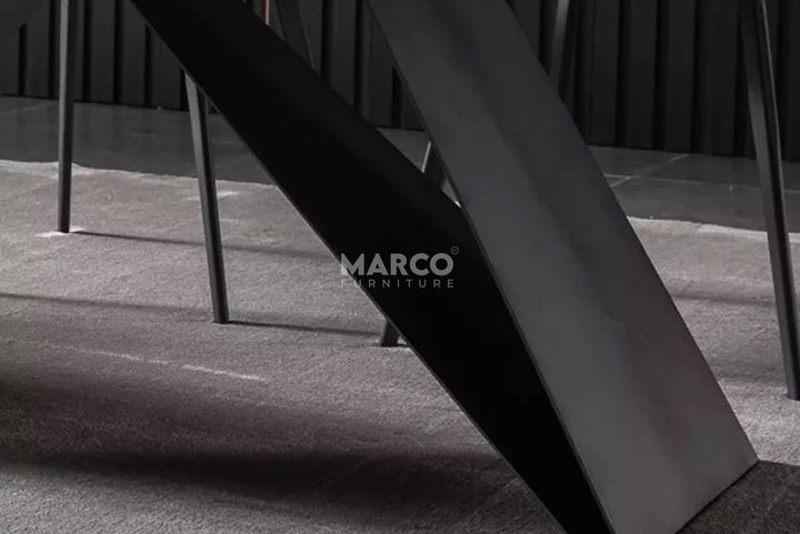 Geneva Cattelan Style Dining Table