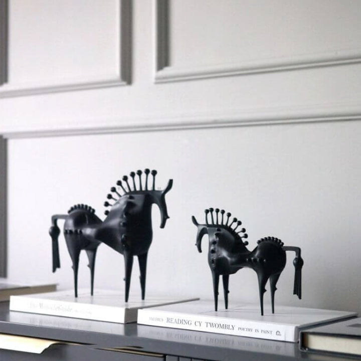Nordic Style Metal Horse Sculpture