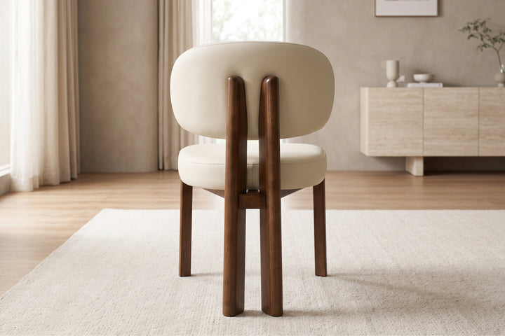 Sofie Leather Dining Chair – Modern Design with Wooden Legs
