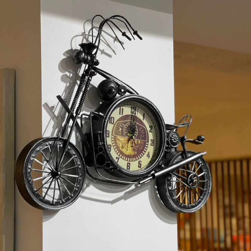 Vintage Style Bike Wall Clock (67x58 cm)