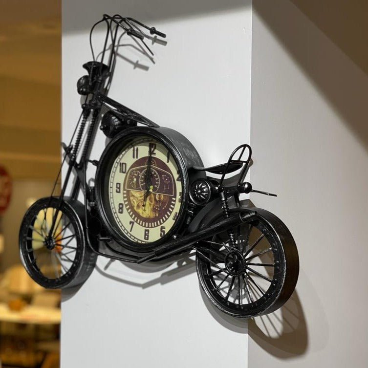 Vintage Style Bike Wall Clock (67x58 cm)